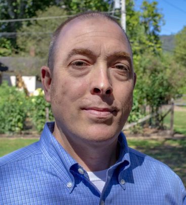 Brett Hollern.jpg